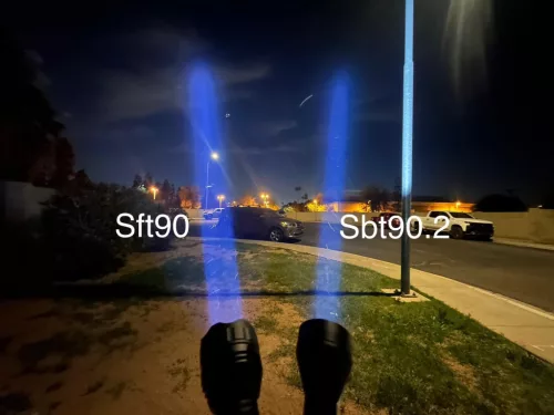 Convoy L21A zseblámpa SFT90 leddel 5000 lumen fényerővel és kb 1100 m hatótávval - csomagolássérült