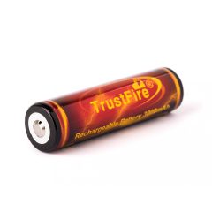   Trustfire 18650 3000 mAh védett tölthető li-ion akkumulátor