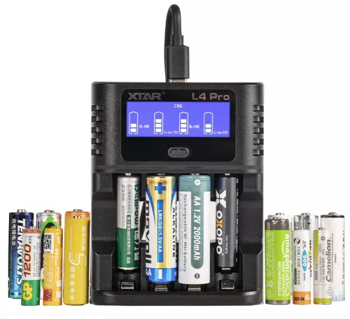  XTAR L4 Pro intelligens töltő AA/AAA 1.2V NI-MH és 1.5V lítium akkumulátorhoz